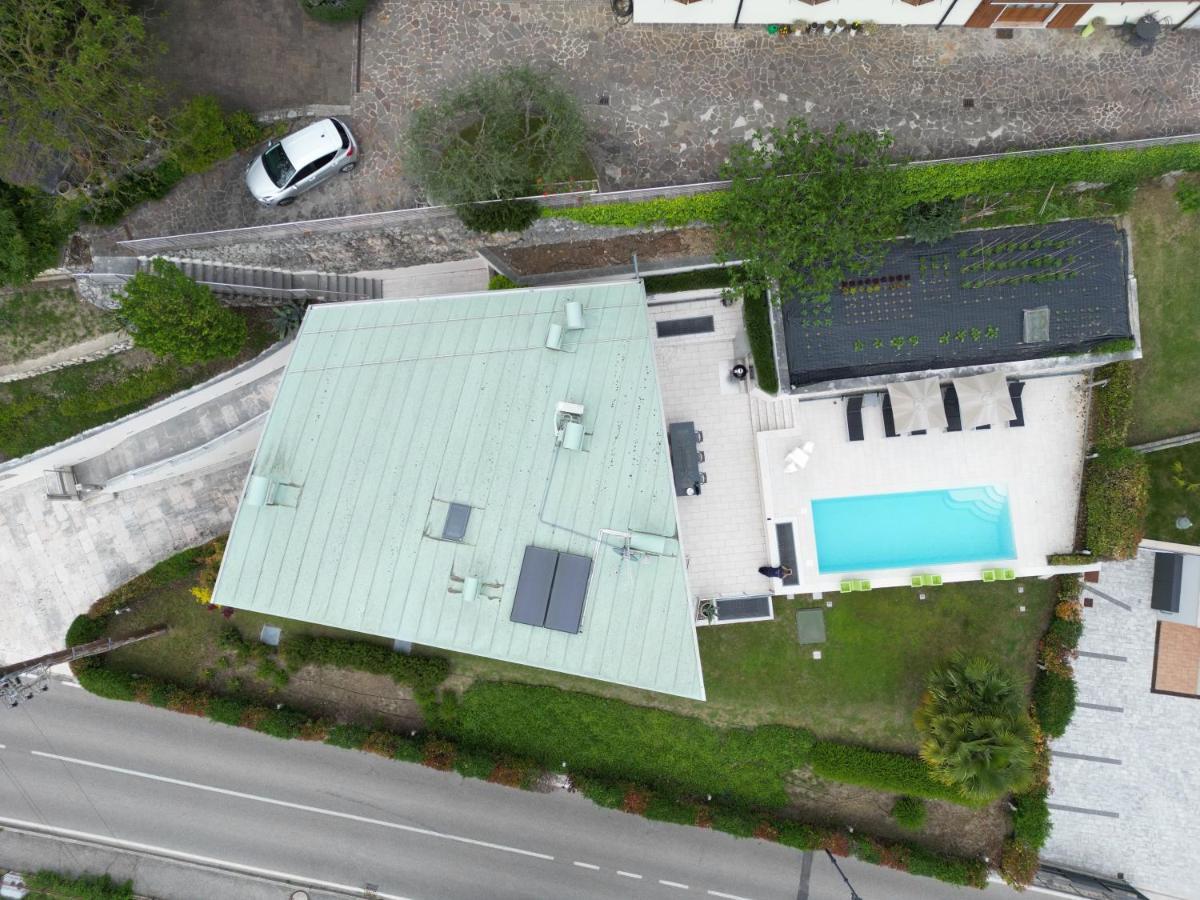 Villa Bellavista Tenno Bagian luar foto